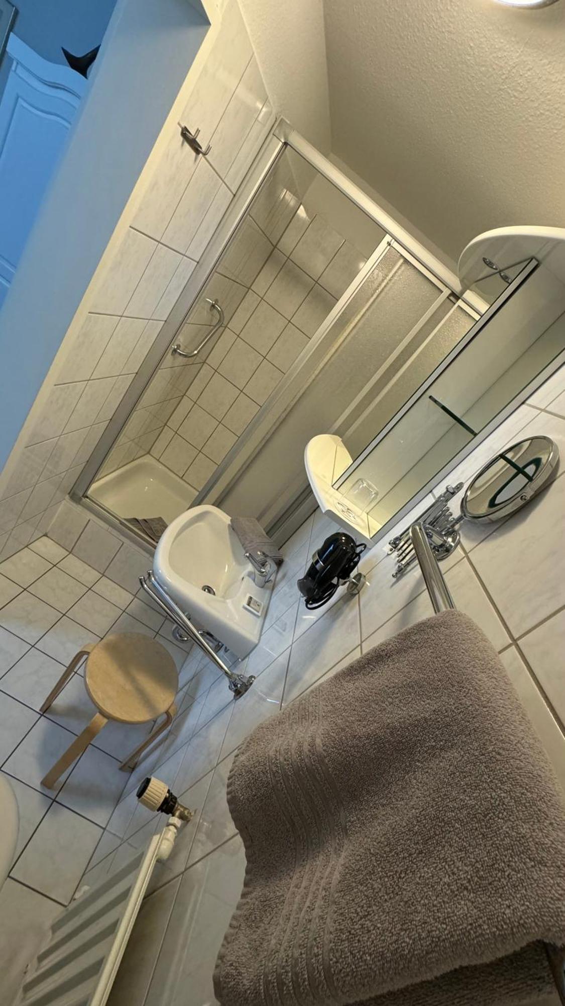 Goethe Hotel Bad Pyrmont Ruang foto
