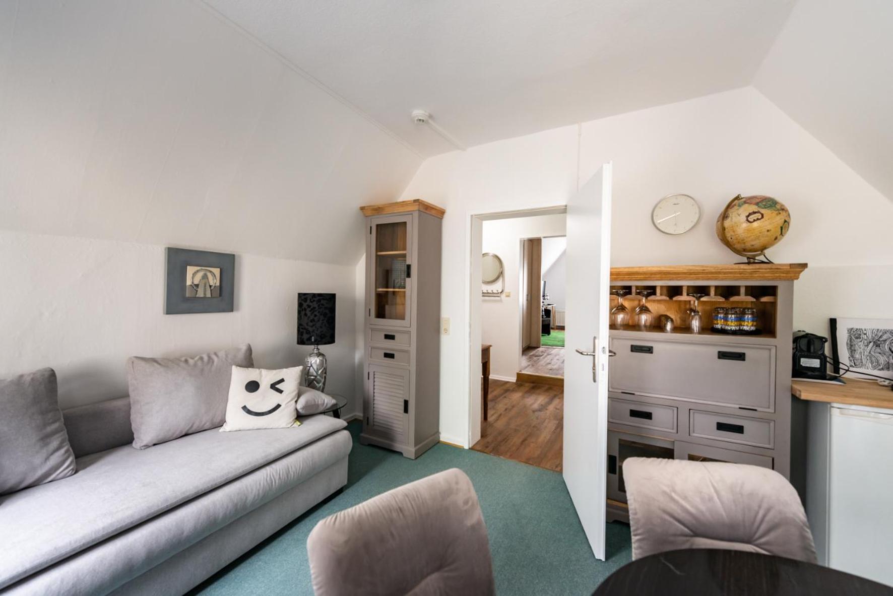 Goethe Hotel Bad Pyrmont Ruang foto