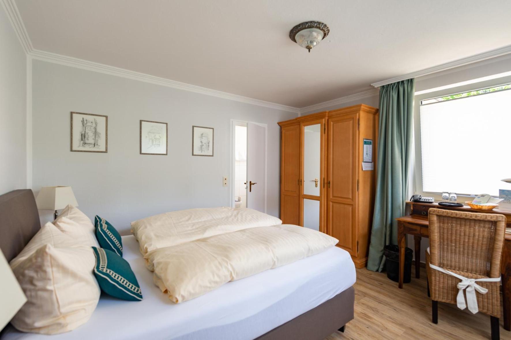 Goethe Hotel Bad Pyrmont Ruang foto