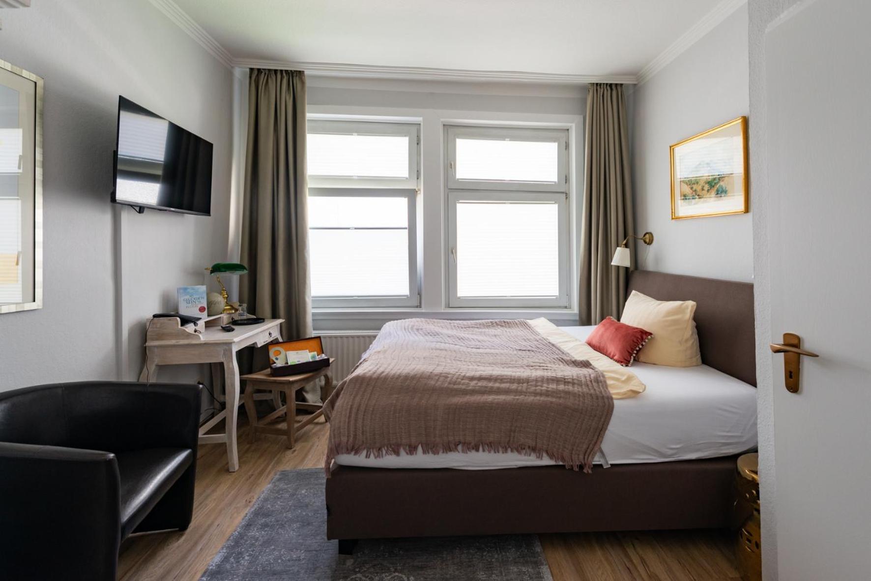 Goethe Hotel Bad Pyrmont Ruang foto