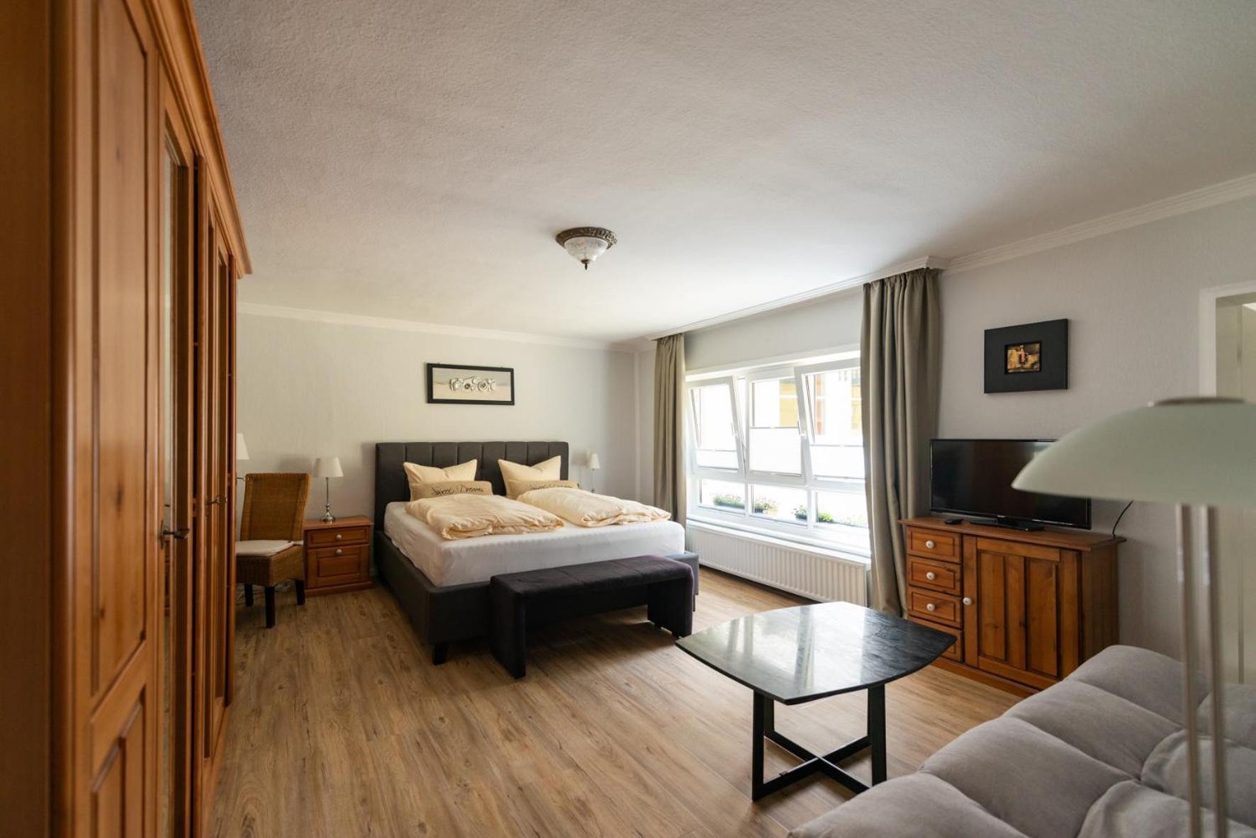Goethe Hotel Bad Pyrmont Ruang foto